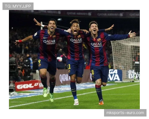 本泽马与苏亚雷斯全能性对比：进攻角色、战术适配与技术维度解析